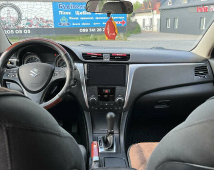 Чорний Сузукі Кізаші, об'ємом двигуна 2.39 л та пробігом 240 тис. км за 7200 $, фото 41 на Automoto.ua