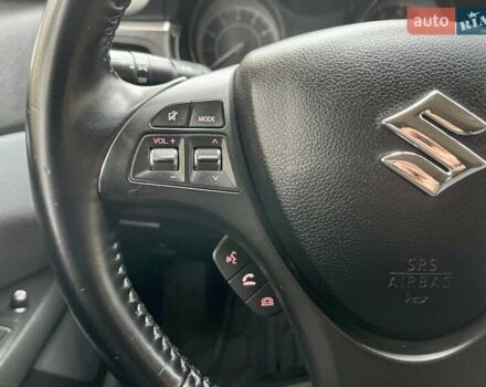 Чорний Сузукі Кізаші, об'ємом двигуна 2.39 л та пробігом 230 тис. км за 6999 $, фото 35 на Automoto.ua