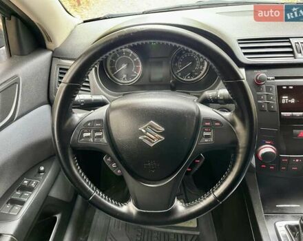 Чорний Сузукі Кізаші, об'ємом двигуна 2.39 л та пробігом 230 тис. км за 6999 $, фото 18 на Automoto.ua