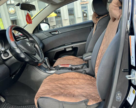 Чорний Сузукі Кізаші, об'ємом двигуна 2.39 л та пробігом 240 тис. км за 7200 $, фото 57 на Automoto.ua