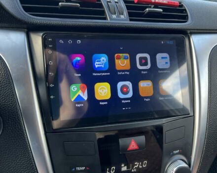 Чорний Сузукі Кізаші, об'ємом двигуна 2.39 л та пробігом 240 тис. км за 7200 $, фото 63 на Automoto.ua