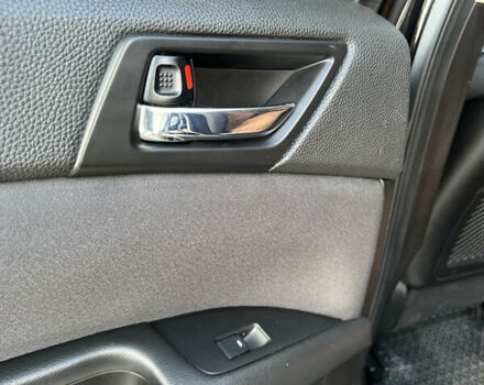 Чорний Сузукі Кізаші, об'ємом двигуна 2.39 л та пробігом 240 тис. км за 7200 $, фото 48 на Automoto.ua