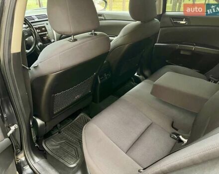 Чорний Сузукі Кізаші, об'ємом двигуна 2.39 л та пробігом 230 тис. км за 6999 $, фото 25 на Automoto.ua