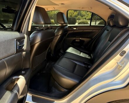 Черный Сузуки Кизаши, объемом двигателя 2.4 л и пробегом 192 тыс. км за 8700 $, фото 9 на Automoto.ua