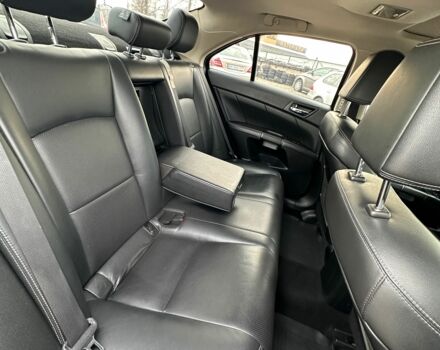 Чорний Сузукі Кізаші, об'ємом двигуна 2.4 л та пробігом 206 тис. км за 6900 $, фото 4 на Automoto.ua