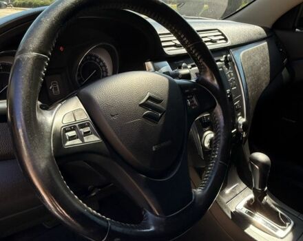 Черный Сузуки Кизаши, объемом двигателя 2.4 л и пробегом 192 тыс. км за 8700 $, фото 3 на Automoto.ua