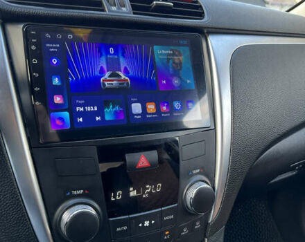 Чорний Сузукі Кізаші, об'ємом двигуна 2.39 л та пробігом 240 тис. км за 7200 $, фото 65 на Automoto.ua