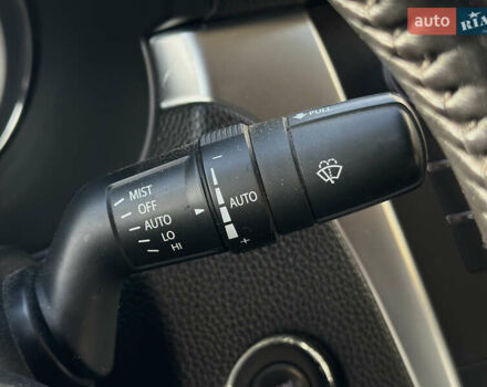 Сузуки Кизаши 2010 в Львове на Automoto.ua Серый Сузуки Кизаши, объемом двигателя 2.39 л и пробегом 202 тыс. км за 8199 $, фото 34 на Automoto.ua