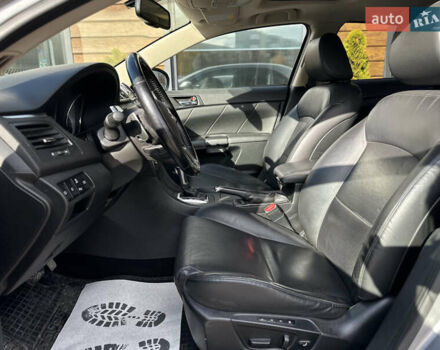 Сузуки Кизаши 2010 в Львове на Automoto.ua Серый Сузуки Кизаши, объемом двигателя 2.39 л и пробегом 202 тыс. км за 8199 $, фото 25 на Automoto.ua