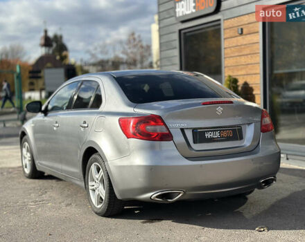 Сузуки Кизаши 2010 в Львове на Automoto.ua Серый Сузуки Кизаши, объемом двигателя 2.39 л и пробегом 202 тыс. км за 8199 $, фото 11 на Automoto.ua