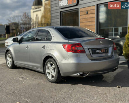 Сузуки Кизаши 2010 в Львове на Automoto.ua Серый Сузуки Кизаши, объемом двигателя 2.39 л и пробегом 202 тыс. км за 8199 $, фото 10 на Automoto.ua