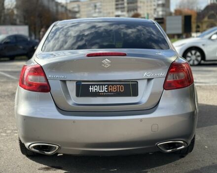 Серый Сузуки Кизаши, объемом двигателя 2.4 л и пробегом 202 тыс. км за 8199 $, фото 6 на Automoto.ua