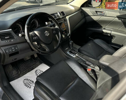 Сузуки Кизаши 2010 в Львове на Automoto.ua Серый Сузуки Кизаши, объемом двигателя 2.39 л и пробегом 202 тыс. км за 8199 $, фото 27 на Automoto.ua