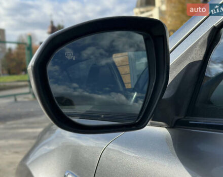 Сузуки Кизаши 2010 в Львове на Automoto.ua Серый Сузуки Кизаши, объемом двигателя 2.39 л и пробегом 202 тыс. км за 8199 $, фото 19 на Automoto.ua