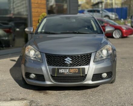 Серый Сузуки Кизаши, объемом двигателя 2.4 л и пробегом 202 тыс. км за 8199 $, фото 2 на Automoto.ua