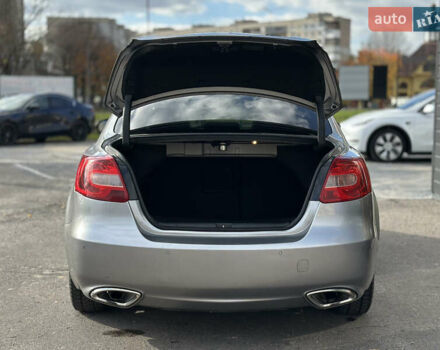 Сузуки Кизаши 2010 в Львове на Automoto.ua Серый Сузуки Кизаши, объемом двигателя 2.39 л и пробегом 202 тыс. км за 8199 $, фото 14 на Automoto.ua