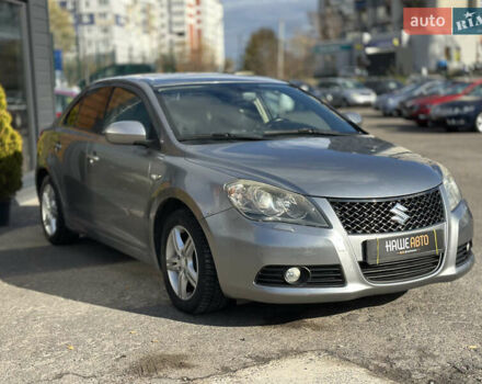 Сузуки Кизаши 2010 в Львове на Automoto.ua Серый Сузуки Кизаши, объемом двигателя 2.39 л и пробегом 202 тыс. км за 8199 $, фото 7 на Automoto.ua
