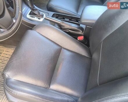 Серый Сузуки Кизаши, объемом двигателя 2.39 л и пробегом 63 тыс. км за 10590 $, фото 6 на Automoto.ua