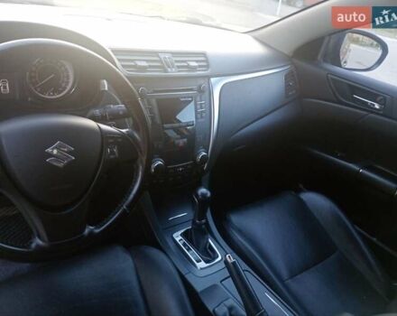 Сірий Сузукі Кізаші, об'ємом двигуна 2.39 л та пробігом 159 тис. км за 8350 $, фото 11 на Automoto.ua