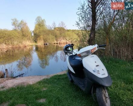 Белый Сузуки Летс 2, объемом двигателя 0 л и пробегом 7 тыс. км за 263 $, фото 1 на Automoto.ua