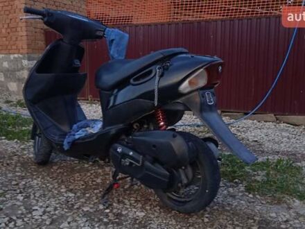 Сузуки Летс 2 2000 в Гусятине на Automoto.ua Черный Сузуки Летс 2, объемом двигателя 0 л и пробегом 5 тыс. км за 301 $, фото 1 на Automoto.ua