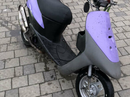 Фиолетовый Сузуки Летс 2, объемом двигателя 1.5 л и пробегом 13 тыс. км за 350 $, фото 1 на Automoto.ua