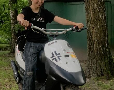 Сузуки Летс 2, объемом двигателя 65 л и пробегом 0 тыс. км за 385 $, фото 1 на Automoto.ua