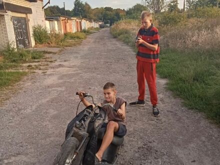 Сузуки Летс 2, объемом двигателя 50 л и пробегом 0 тыс. км за 25 $, фото 1 на Automoto.ua