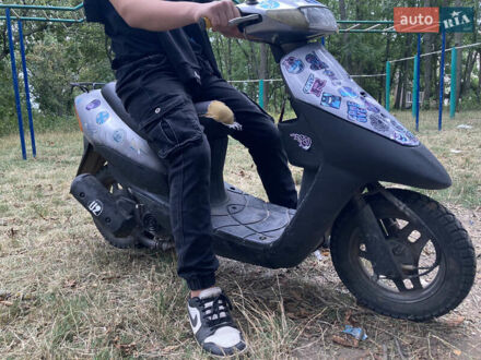 Сузукі Летс 2 2009 у Ладижин на Automoto.ua Сірий Сузукі Летс 2, об'ємом двигуна 0.12 л та пробігом 8 тис. км за 240 $, фото 1 на Automoto.ua