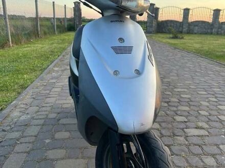 Сузуки Летс 2 2010 в Пустомытах на Automoto.ua Серый Сузуки Летс 2, объемом двигателя 0.35 л и пробегом 5 тыс. км за 409 $, фото 1 на Automoto.ua