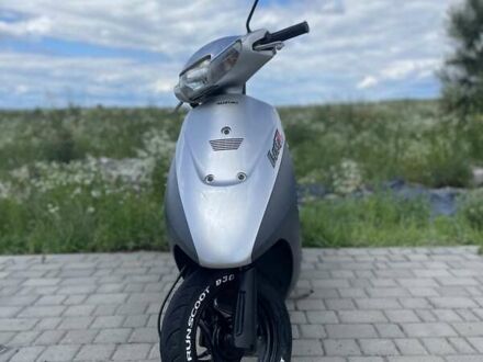 Сузукі Летс 2 2012 у Івано-Франківську на Automoto.ua Сірий Сузукі Летс 2, об'ємом двигуна 0 л та пробігом 4 тис. км за 400 $, фото 1 на Automoto.ua