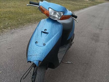 Сузукі Летс 2 2004 у Рівному на Automoto.ua Синій Сузукі Летс 2, об'ємом двигуна 0.05 л та пробігом 4 тис. км за 315 $, фото 1 на Automoto.ua