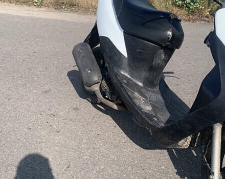 Сузуки Летс 3 2009 в Сарнах на Automoto.ua Белый Сузуки Летс 3, объемом двигателя 0 л и пробегом 990 тыс. км за 242 $, фото 4 на Automoto.ua