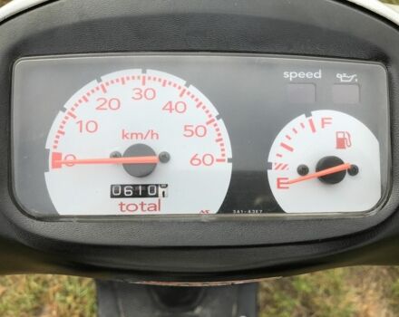 Сузуки Летс 3 2010 в Обухове на Automoto.ua Сузуки Летс 3, объемом двигателя 50 л и пробегом 0 тыс. км за 290 $, фото 12 на Automoto.ua