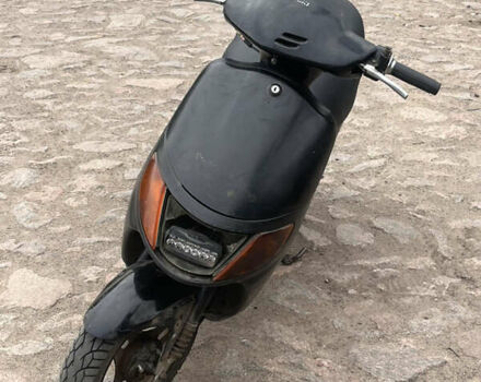 Черный Сузуки Летс, объемом двигателя 0.05 л и пробегом 722 тыс. км за 144 $, фото 1 на Automoto.ua