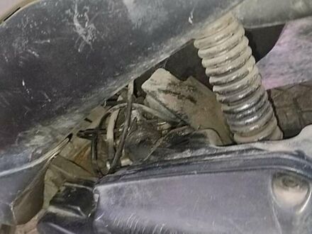 Сузукі Летс 2011 у Каменце-Подольском на Automoto.ua Сірий Сузукі Летс, об'ємом двигуна 0.35 л та пробігом 635 тис. км за 100 $, фото 1 на Automoto.ua