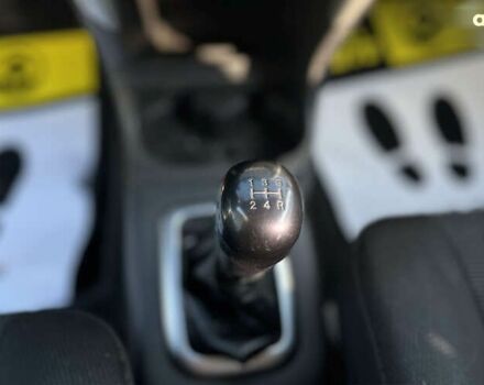 Сузукі Ліана, об'ємом двигуна 1.6 л та пробігом 216 тис. км за 3300 $, фото 19 на Automoto.ua