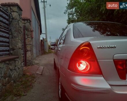 Серый Сузуки Лиана, объемом двигателя 1.6 л и пробегом 140 тыс. км за 4500 $, фото 1 на Automoto.ua