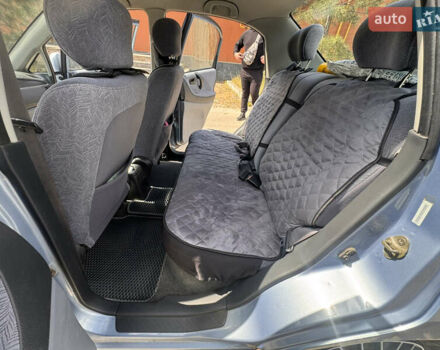 Синий Сузуки Лиана, объемом двигателя 1.3 л и пробегом 167 тыс. км за 3800 $, фото 5 на Automoto.ua