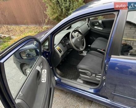 Синий Сузуки Лиана, объемом двигателя 1.4 л и пробегом 158 тыс. км за 4800 $, фото 13 на Automoto.ua