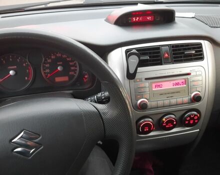 Синій Сузукі Ліана, об'ємом двигуна 1.6 л та пробігом 229 тис. км за 3650 $, фото 5 на Automoto.ua