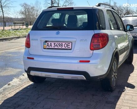 Сузуки СХ4 2013 в Киеве на Automoto.ua Белый Сузуки СХ4, объемом двигателя 0 л и пробегом 100 тыс. км за 12500 $, фото 4 на Automoto.ua