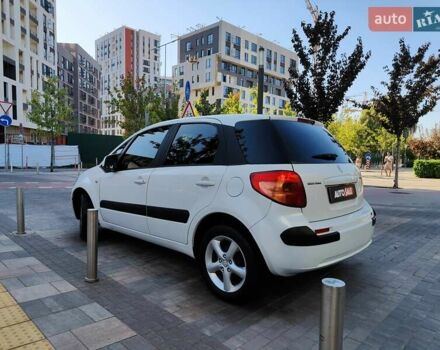 Белый Сузуки СХ4, объемом двигателя 1.6 л и пробегом 192 тыс. км за 5990 $, фото 11 на Automoto.ua