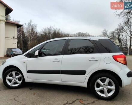 Белый Сузуки СХ4, объемом двигателя 1.6 л и пробегом 192 тыс. км за 5490 $, фото 9 на Automoto.ua