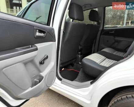 Белый Сузуки СХ4, объемом двигателя 1.6 л и пробегом 192 тыс. км за 5490 $, фото 38 на Automoto.ua