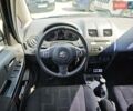 Белый Сузуки СХ4, объемом двигателя 2 л и пробегом 97 тыс. км за 5700 $, фото 15 на Automoto.ua