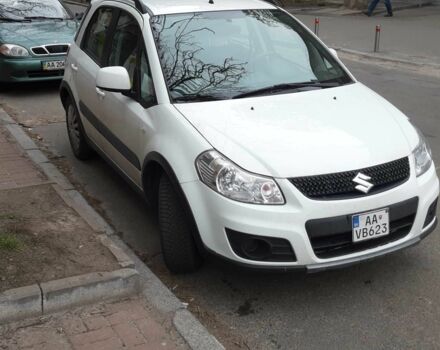 Сузуки СХ4 2014 в Харькове на Automoto.ua Белый Сузуки СХ4, объемом двигателя 1.6 л и пробегом 212 тыс. км за 5700 $, фото 2 на Automoto.ua