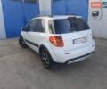 Белый Сузуки СХ4, объемом двигателя 1.6 л и пробегом 250 тыс. км за 6000 $, фото 6 на Automoto.ua