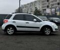 Белый Сузуки СХ4, объемом двигателя 0 л и пробегом 108 тыс. км за 9100 $, фото 2 на Automoto.ua