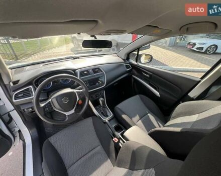 Сузуки СХ4 2014 в Полтаве на Automoto.ua Белый Сузуки СХ4, объемом двигателя 1.59 л и пробегом 114 тыс. км за 12900 $, фото 13 на Automoto.ua